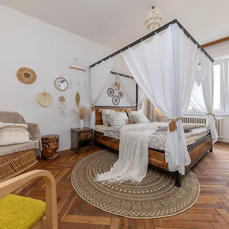 Rooftop Flower Power Appartement Brno